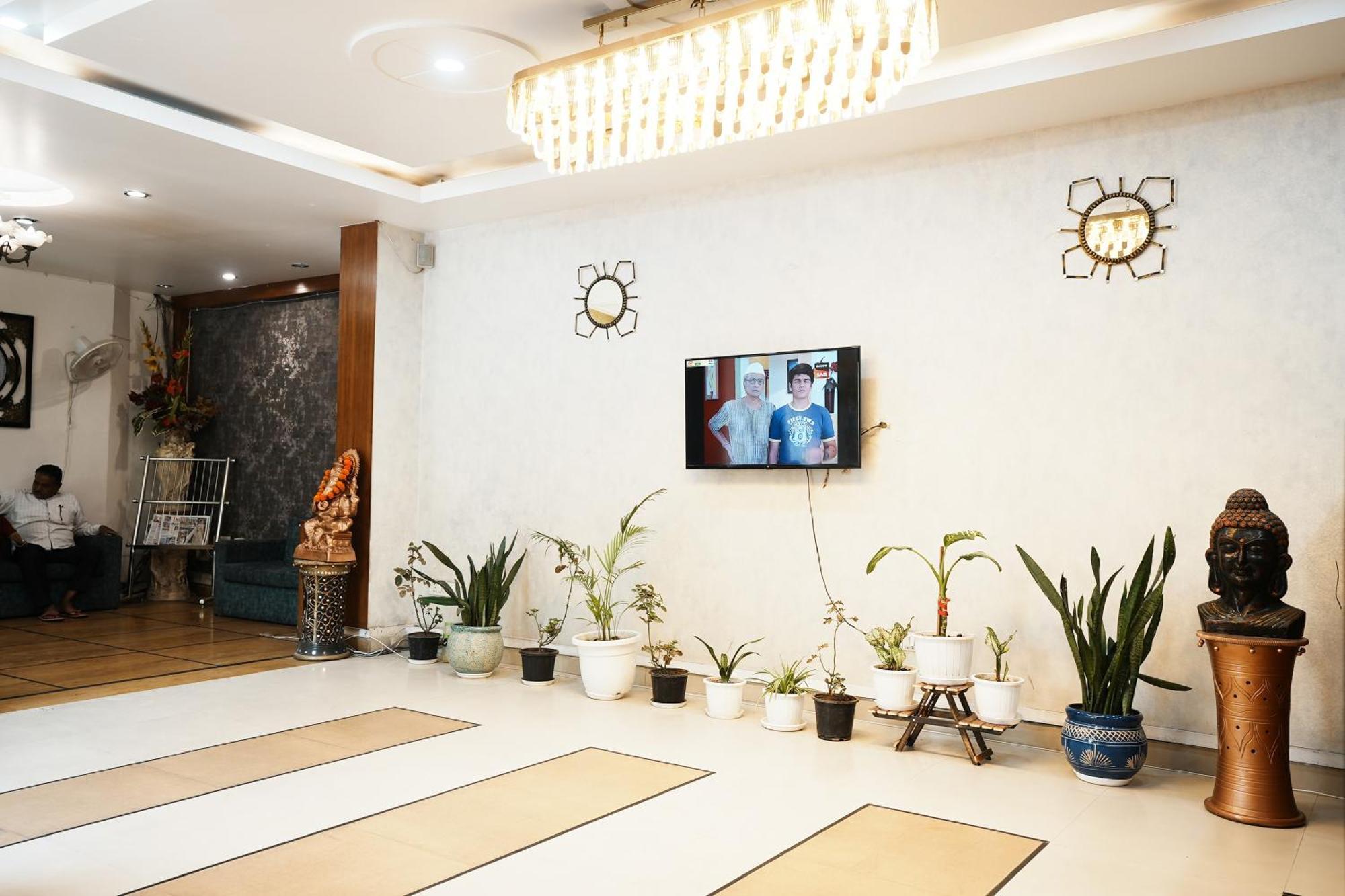 Hotel Om Paradise Near Igi Delhi Airport New Delhi Ngoại thất bức ảnh